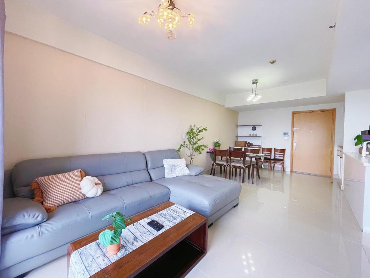 Masteri Thao Dien Luxury With Beautiful View, Fully Furnished, Near The Center Apartment *